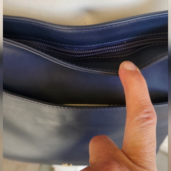 RADLEY LONDON Black Crossbody Bag - Picture 12 of 12